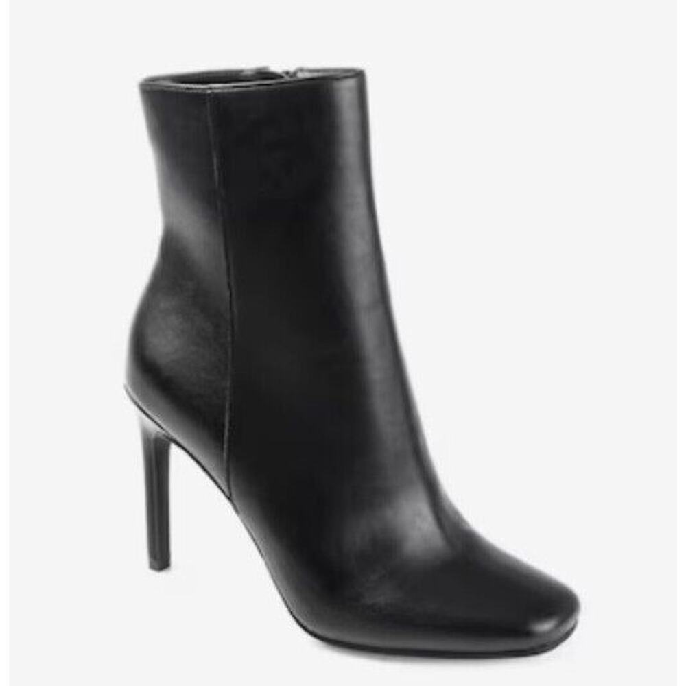 Journee Collection Women’s Booties Heel Size 10M Silvy Square Toe Fashionable